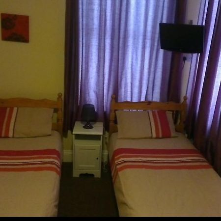 Park House B&B Лідс Номер фото